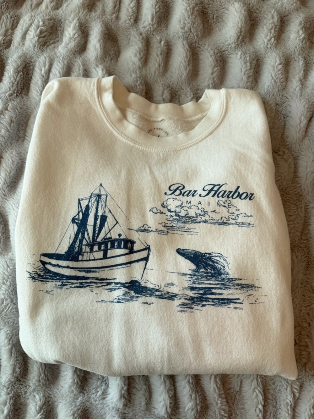 PacSun Cream Crewneck Sweatshirt with Navy Bar Harbor Boat Graphic